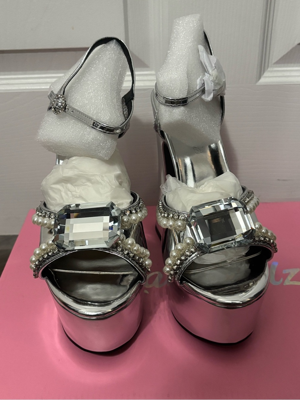 NIB Dolls Kill / Sugar Thrillz Silver Sweet Revelation Platform Heels - Picture 3 of 12
